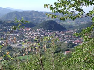 Castelnovo_monti_pietra_1 - Copia